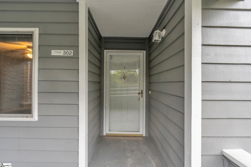 Property image 3 of 302 Northlake Drive in Northlake Condos, Anderson, SC 29625