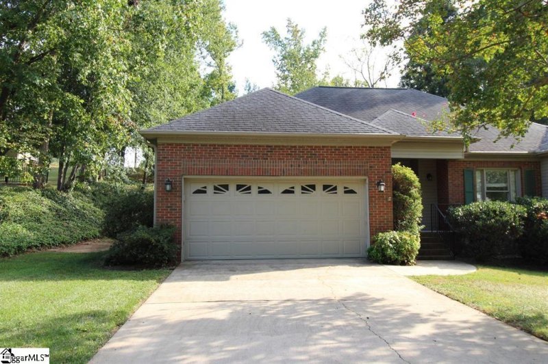 Property image 3 of 309 Stratford Road in Bradford West, Moore, SC 29369-9341