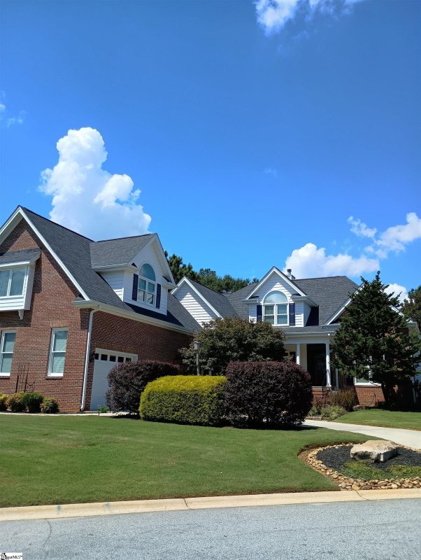 Stonehaven, Simpsonville Community