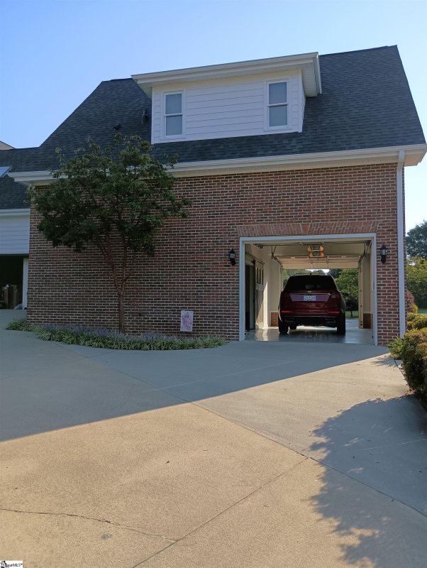 Property image 2 of 2 Cricken Tree Drive in Stonehaven, Simpsonville, SC 29681