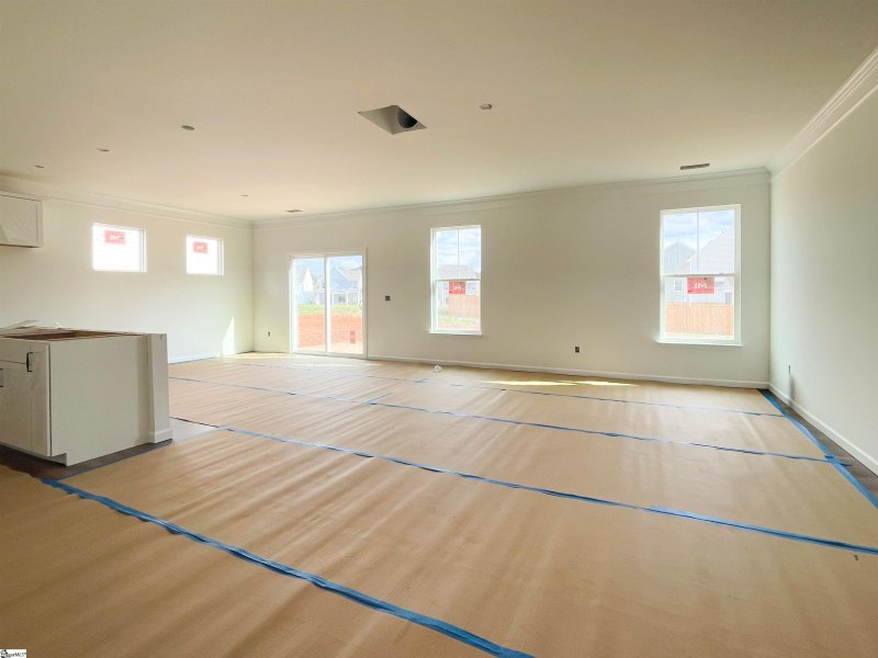 Property image 3 of 204 Pendergast Road in Harrington, Greenville, SC 29605