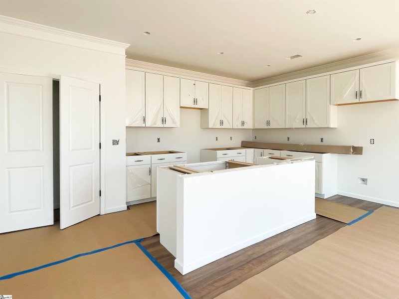 Property image 4 of 204 Pendergast Road in Harrington, Greenville, SC 29605