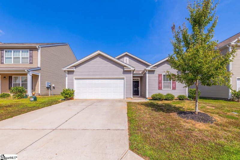 Property image 3 of 235 Millen Drive in Ellington, Woodruff, SC 29388