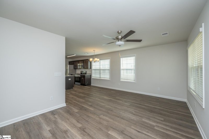 Property image 5 of 6 Thorndike Way in Lakeview at Berea, Greenville, SC 29617