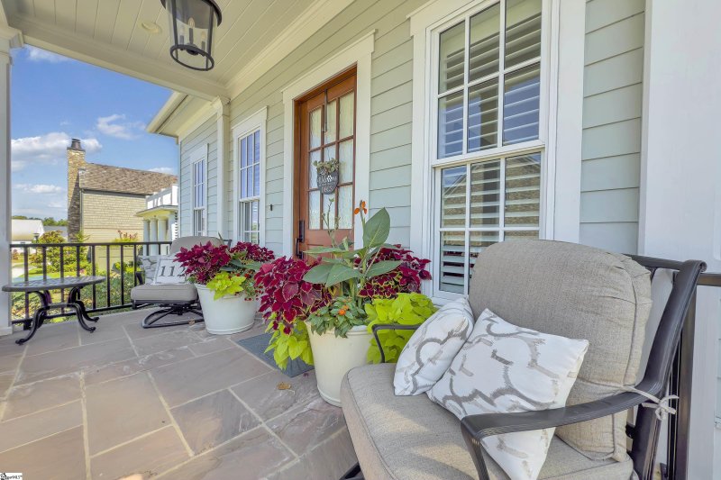 Property image 3 of 112 Burrough Street in Hartness, Greenville, SC 29615