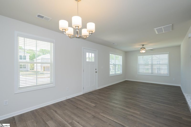 Property image 3 of 212 Waltham Court in Lakeview at Berea, Greenville, SC 29617