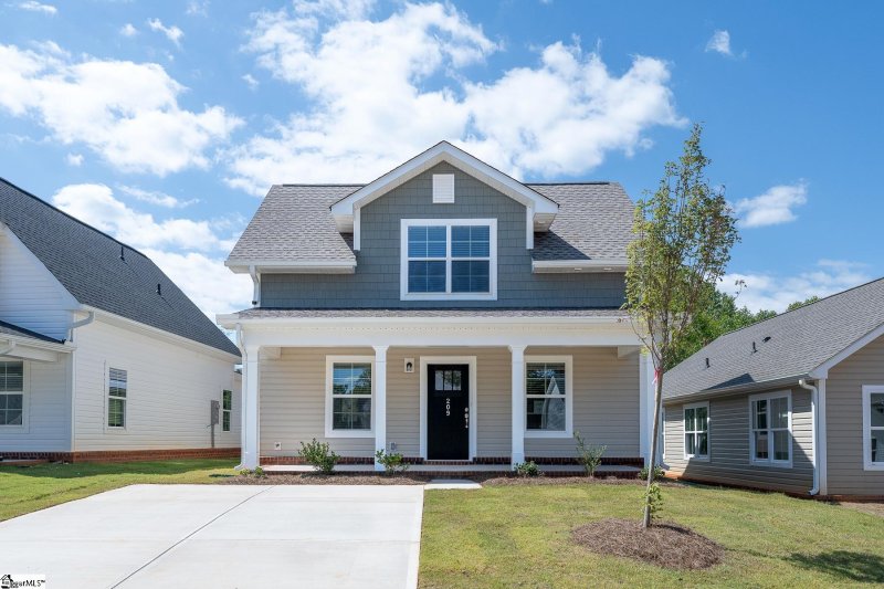 209 Waltham Court