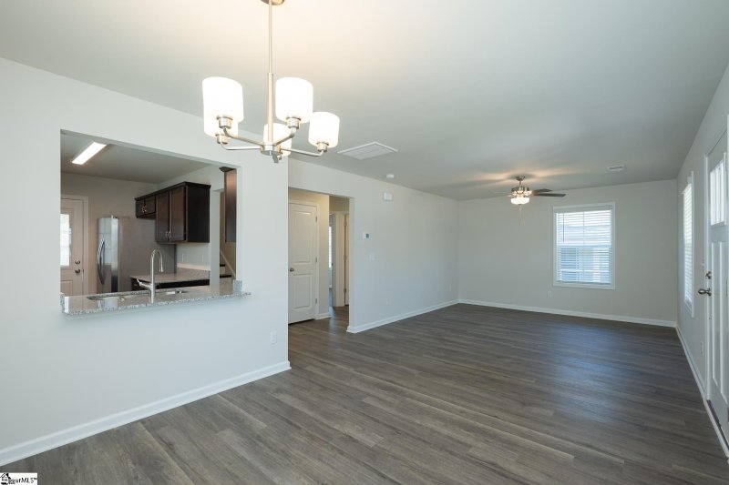 Property image 5 of 209 Waltham Court in Lakeview at Berea, Greenville, SC 29617