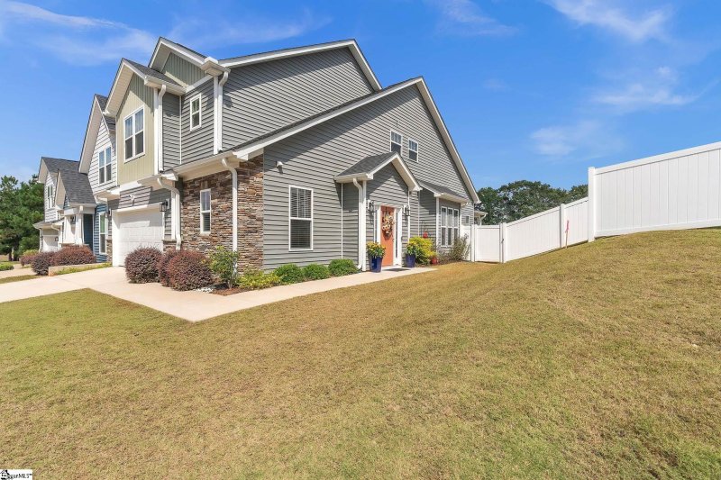 Property image 2 of 119 Tiger Pond Road in Sheffield Village, Easley, SC 29642