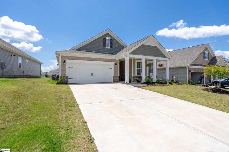 Property image 2 of 121 Dodd Trail in Harrington, Greenville, SC 29605