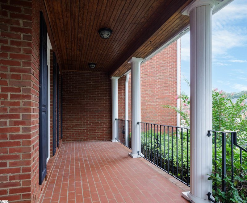 Property image 3 of 805 Carriage Hill Road in Stonehaven, Simpsonville, SC 29681