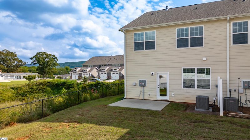 Property image 3 at 101 Gaskins Trail, Travelers Rest, SC 29690