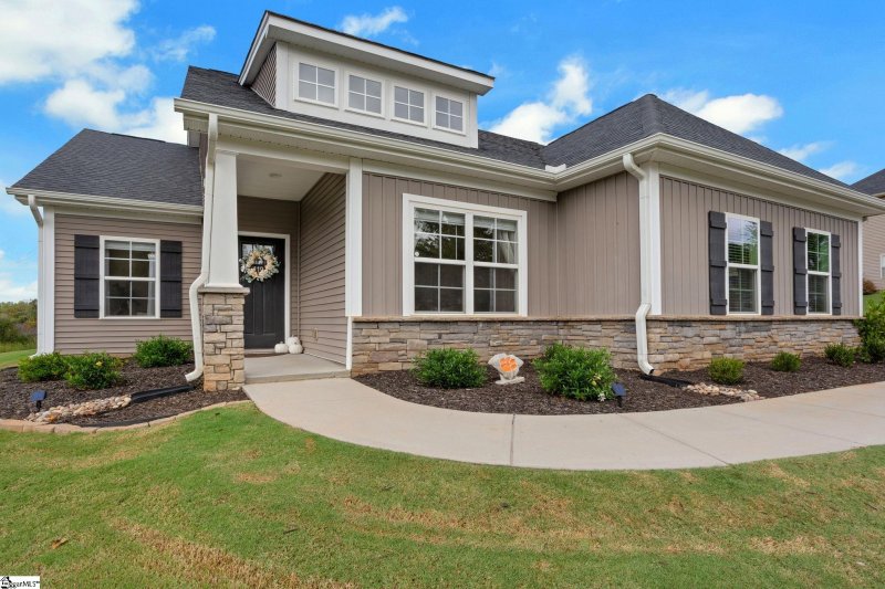 Property image 5 of 119 Coppermine Drive in Avendell, Easley, SC 29642