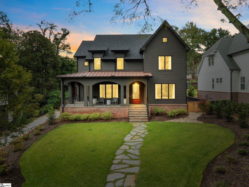 24 Forest View Drive