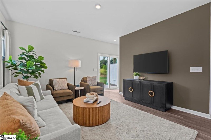 Property image 2 of 103 Lowland Drive in Clarke Townes, Anderson, SC 29621