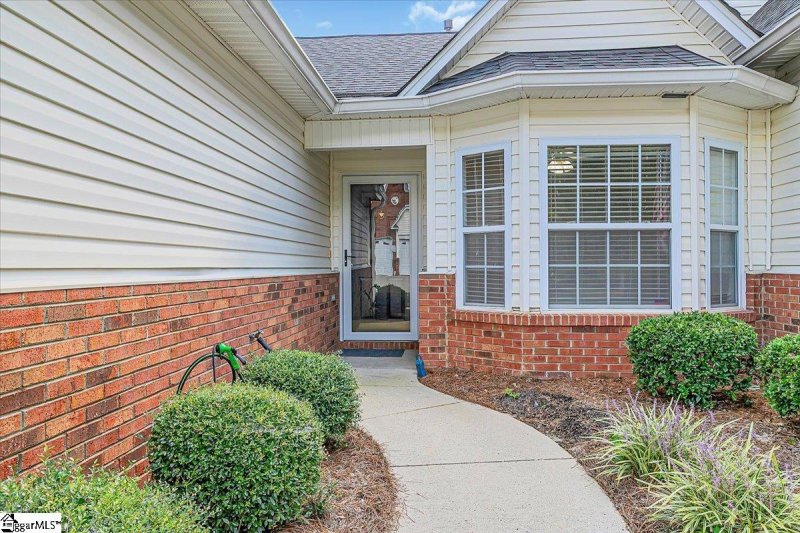 Property image 3 of 109 Wyndham Court in Ivybrooke, Greenville, SC 29615