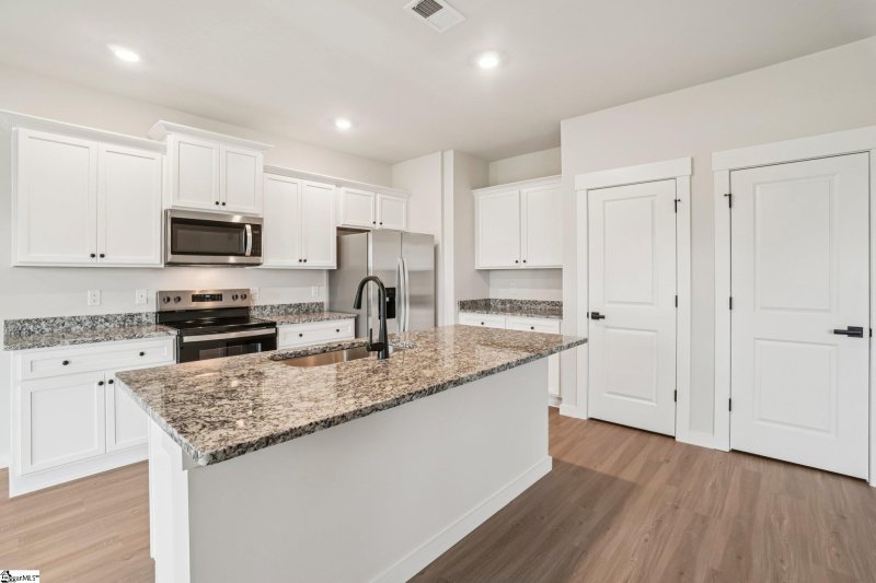 Property image 3 of 1482 Wild Indigo Way in Henson Creek Farms, Moore, SC 29369