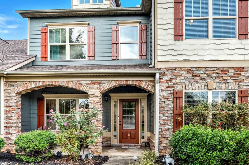 Property image 2 of 101 Red Orchid Road in Bridgewater, Simpsonville, SC 29681