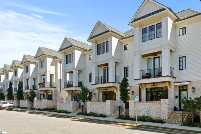 Augusta Row, Greenville Community