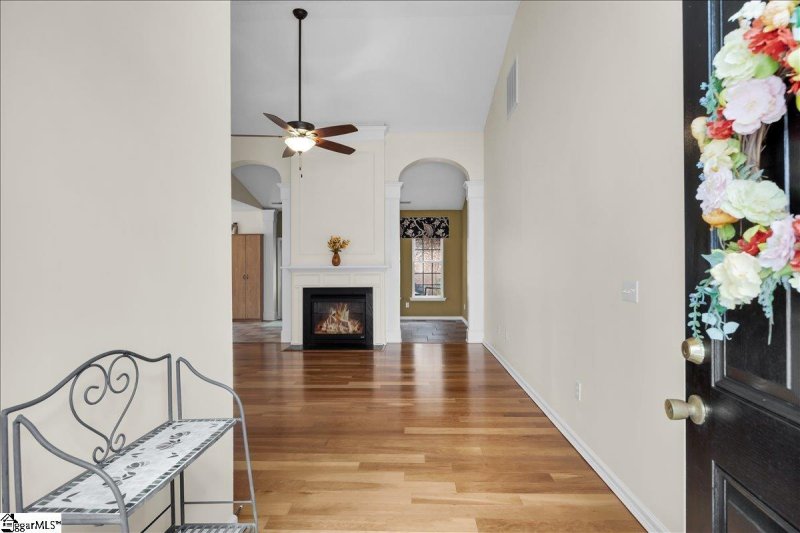 Property image 5 of 17 Smokehouse Drive in Gilder Creek Farm, Simpsonville, SC 29681