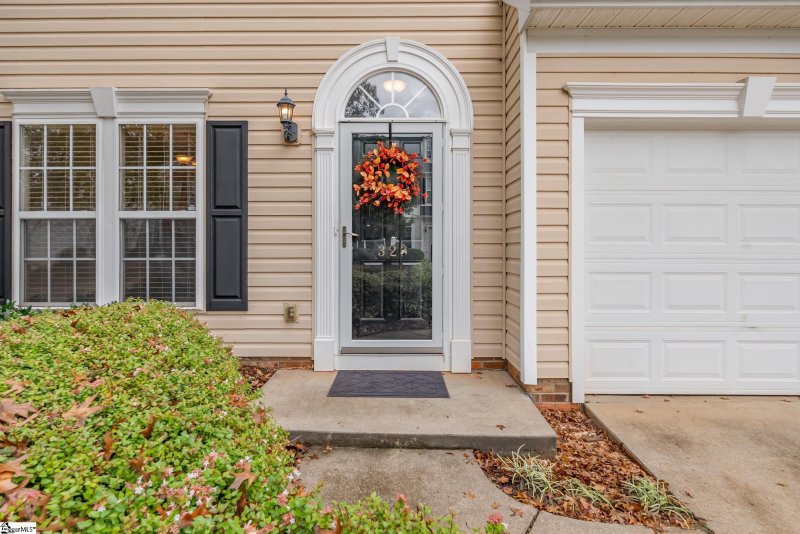 Property image 3 of 323 Majesty Court in The Townes at Pelham, Greenville, SC 29615