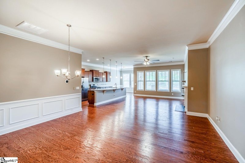 Property image 3 of 310 Wildflower Road in Meadow Ridge, Easley, SC 29642