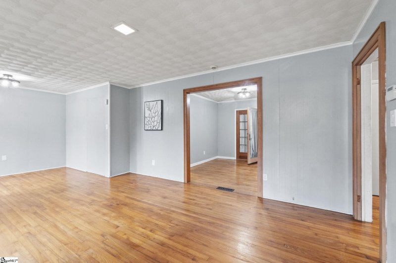 Property image 4 of 133 Anita Drive in Duncan Park, Spartanburg, SC 29302