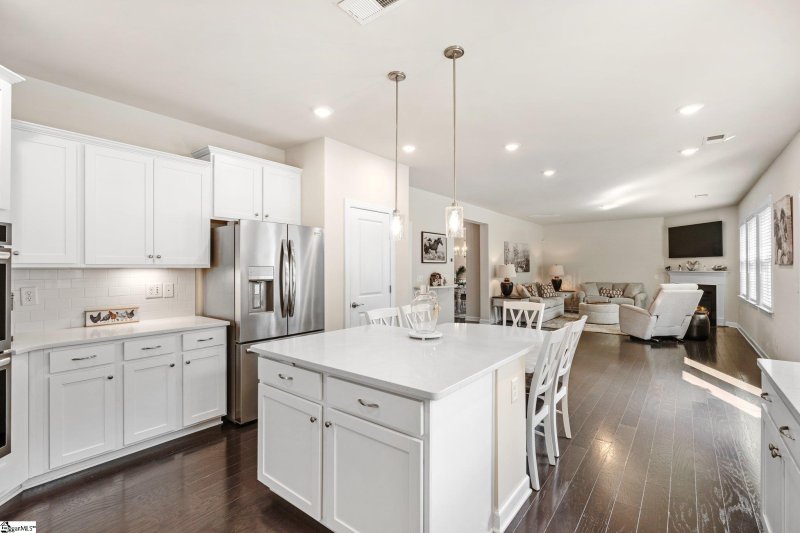 Property image 5 of 116 Eben Way Lane in Weatherstone, Simpsonville, SC 29680