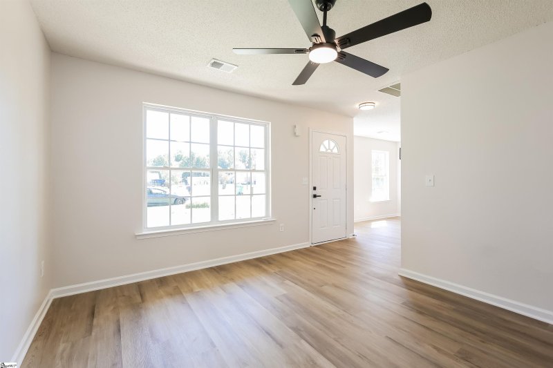 Property image 4 at 329 Steelman Drive, Inman, SC 29349