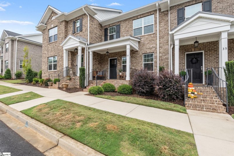 Property image 4 of 33 Peckham Street in Chelsea Townes at Hollingsworth Park, Greenville, SC 29607