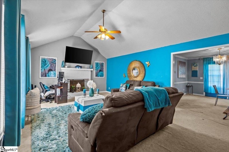Property image 5 of 102 Spring Meadow Road in Foxwood, Simpsonville, SC 29680