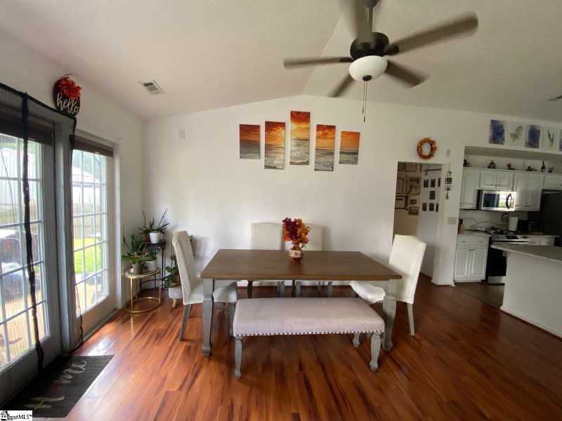 Property image 4 of 427 Hamilton Parkway in Hamilton Park, Easley, SC 29642