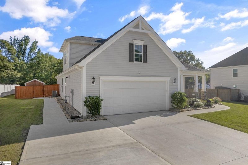 Property image 3 at 739 Oak Hill Lane, Belton, SC 29672