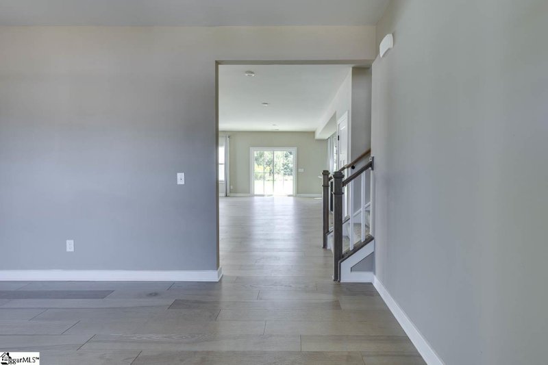 Property image 5 of 12 Dunroyal Road in Landon Station, Fountain Inn, SC 29644
