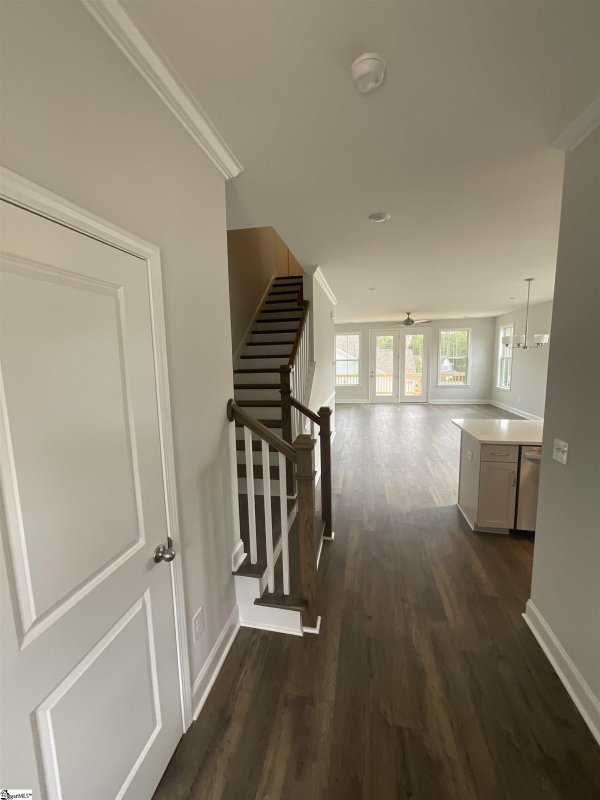 Property image 3 of 402 Encampment Boulevard in The Settlement, Simpsonville, SC 29681