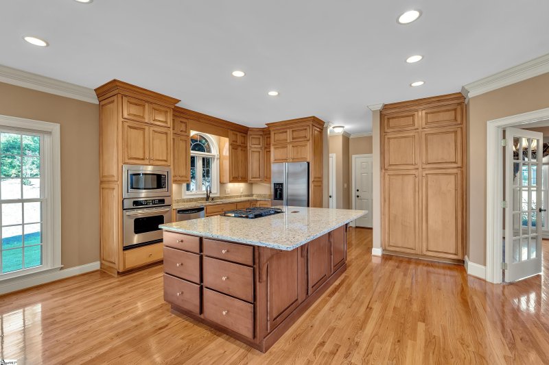 Property image 5 of 310 Hidden Creek Circle in Carolina Country Club, Spartanburg, SC 29306