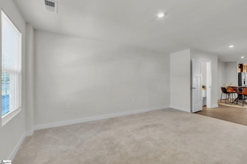 Property image 2 of 710 Cresslyn Court in Creekstone Villas, Greenville, SC 29617