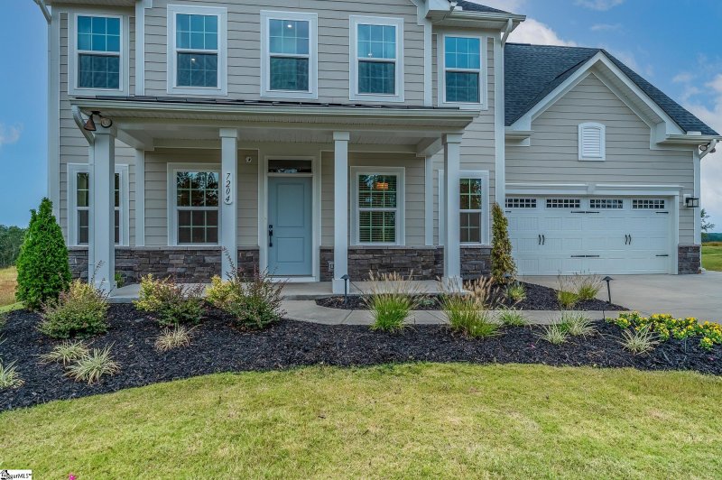 Property image 2 of 7204 Red Cedar Trail in Everly Classics, Spartanburg, SC 29306-7307