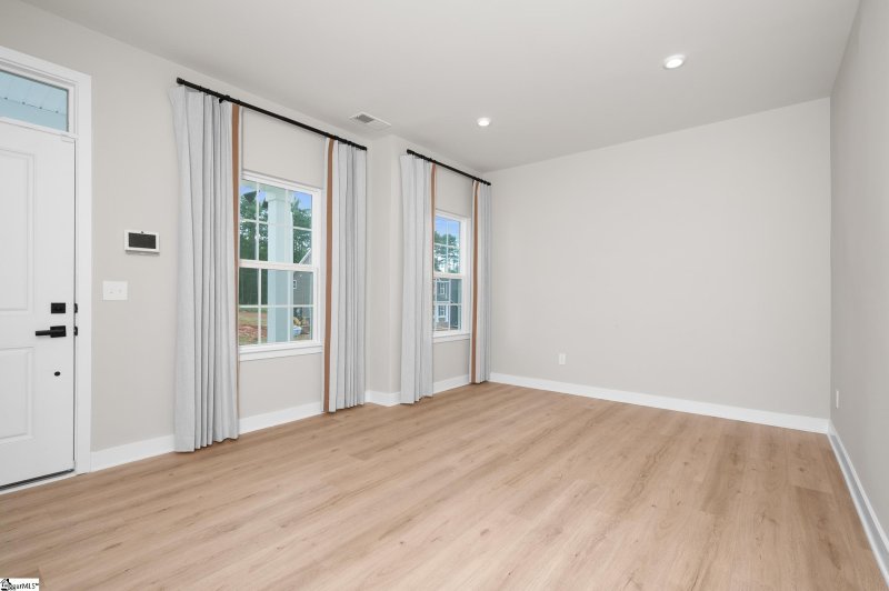 Property image 4 of 7204 Red Cedar Trail in Everly Classics, Spartanburg, SC 29306-7307