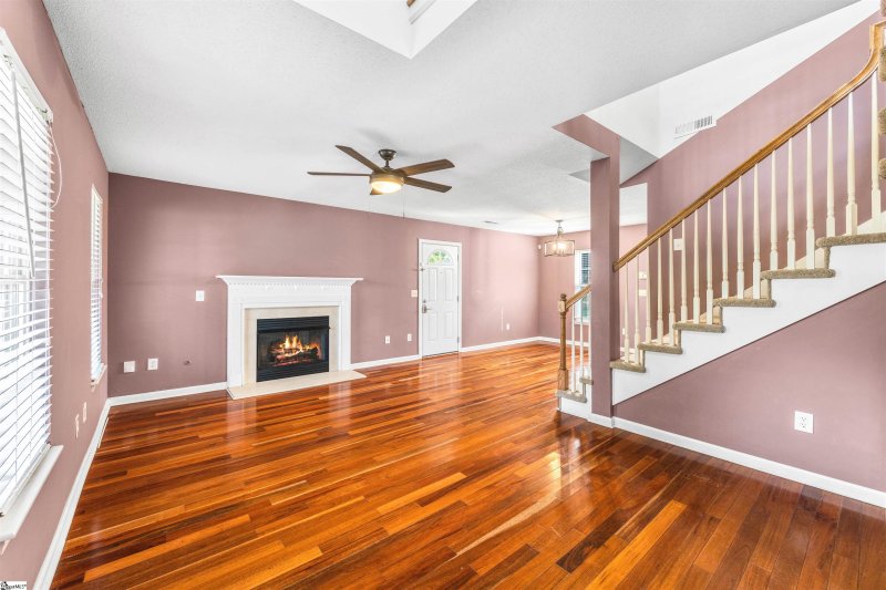 Property image 3 of 316 Springfield Circle in Springfield Plantation, Easley, SC 29642