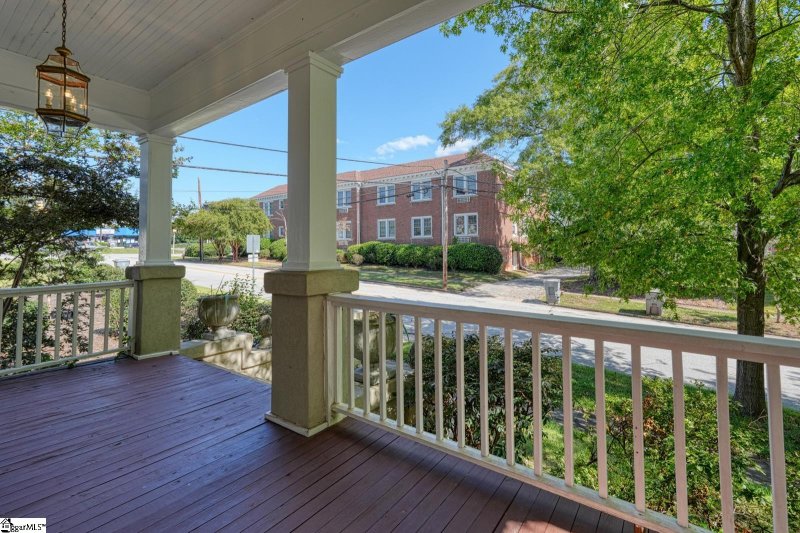 Property image 3 of 120 Connecticut Avenue in Converse Heights, Spartanburg, SC 29306