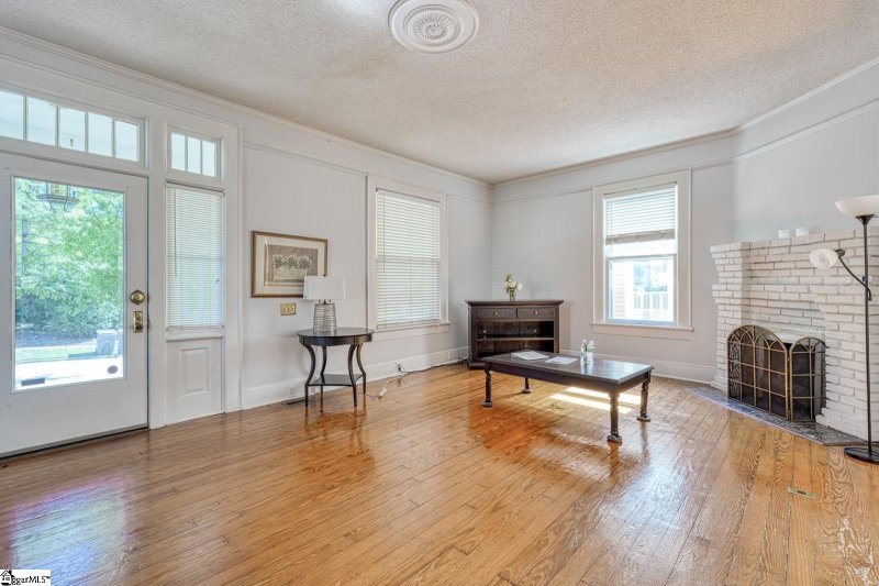 Property image 5 of 120 Connecticut Avenue in Converse Heights, Spartanburg, SC 29306