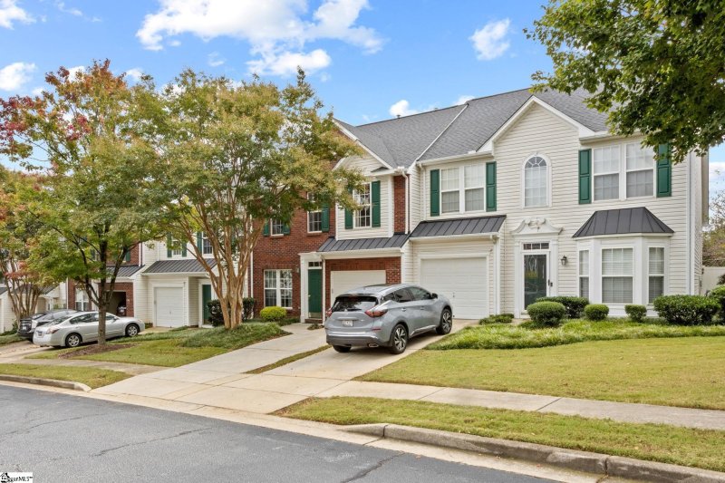 Property image 2 of 224 Hadley Commons Drive in Hadley Park, Mauldin, SC 29662