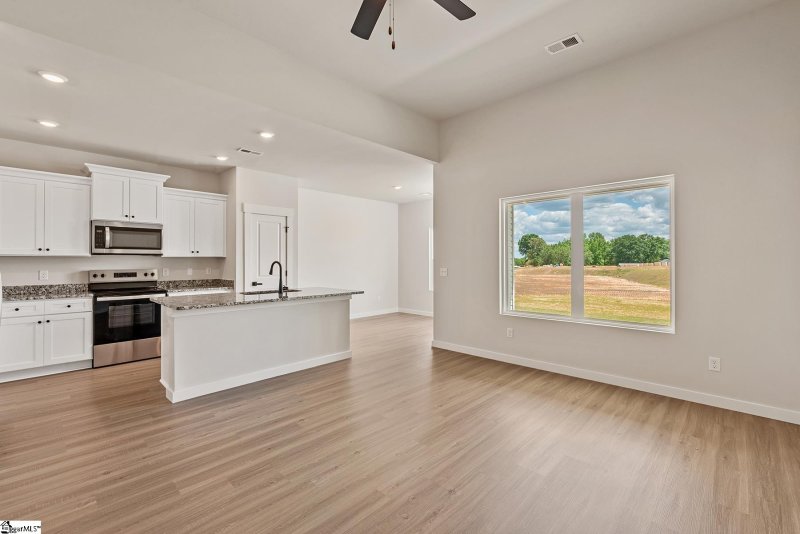 Property image 3 of 1486 Wild Indigo Way in Henson Creek Farms, Moore, SC 29369