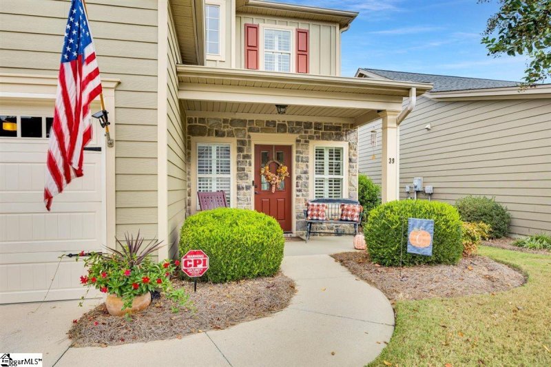 Property image 3 of 39 Briarhill Drive in Cottages at Harrison Bridge, Simpsonville, SC 29680