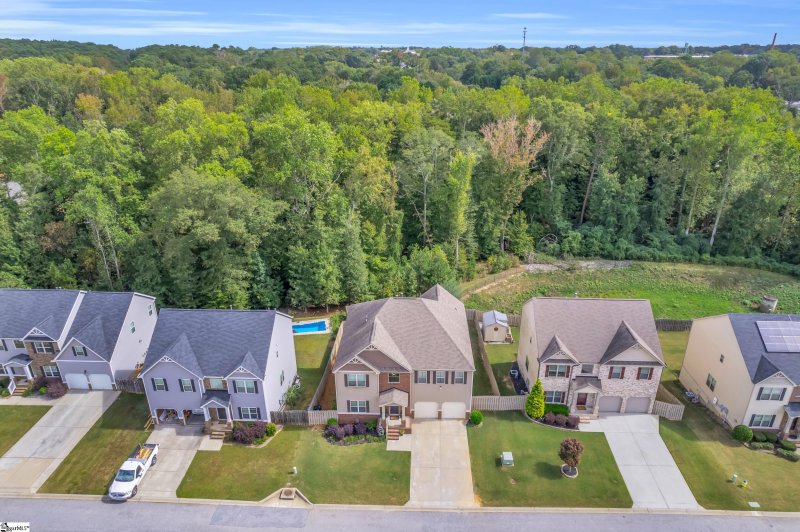 Property image 3 at 112 Winespring Place, Simpsonville, SC 29681-6212