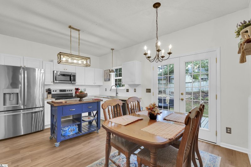 Property image 4 of 111 Golden Crest Court in Vineyard at Planters Row, Mauldin, SC 29662