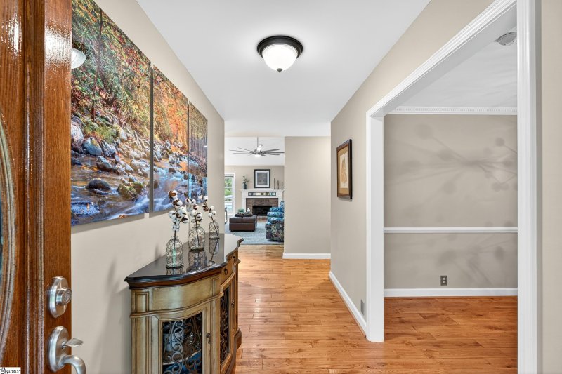 Property image 5 at 110 Wild Cherry Lane, Boiling Springs, SC 29316