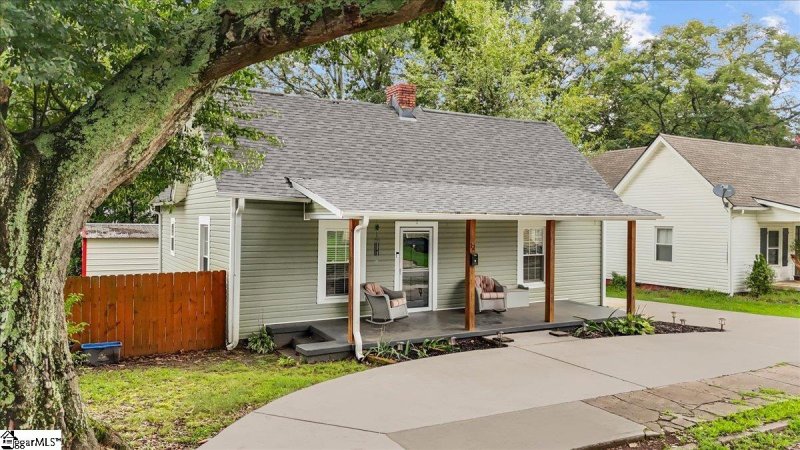 Property image 2 of 12 Taylor Street in Dunean Mills, Greenville, SC 29605