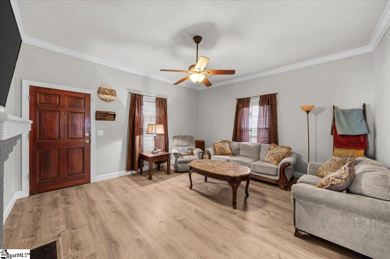 Property image 3 of 12 Taylor Street in Dunean Mills, Greenville, SC 29605